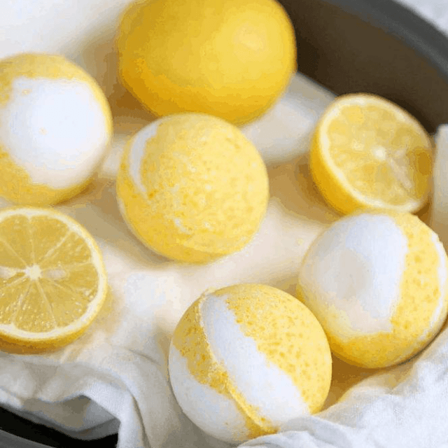 Lemon Bath Bomb