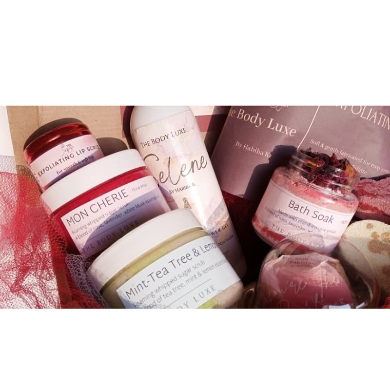 Valentine's special edition bath care box.