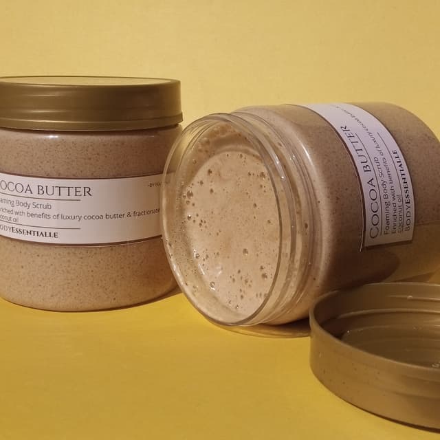 Cocoa Butter enriched body scrub - Jumbo Size
