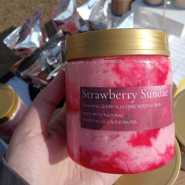 Strawberry Sundae (Jumbo) Exfoliating Body Scrub