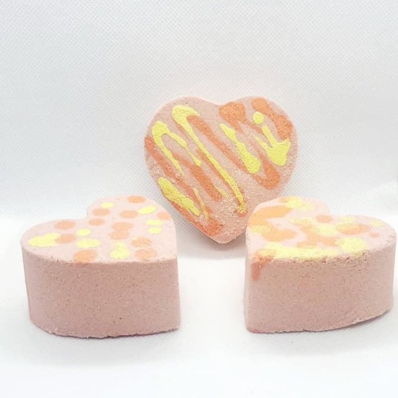 Valentine's special - Random Painted Heart Bomb