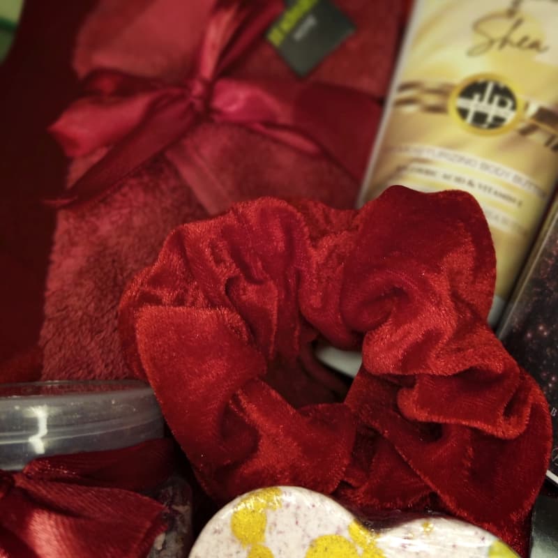 Valentines day special bath & body care box for her in red